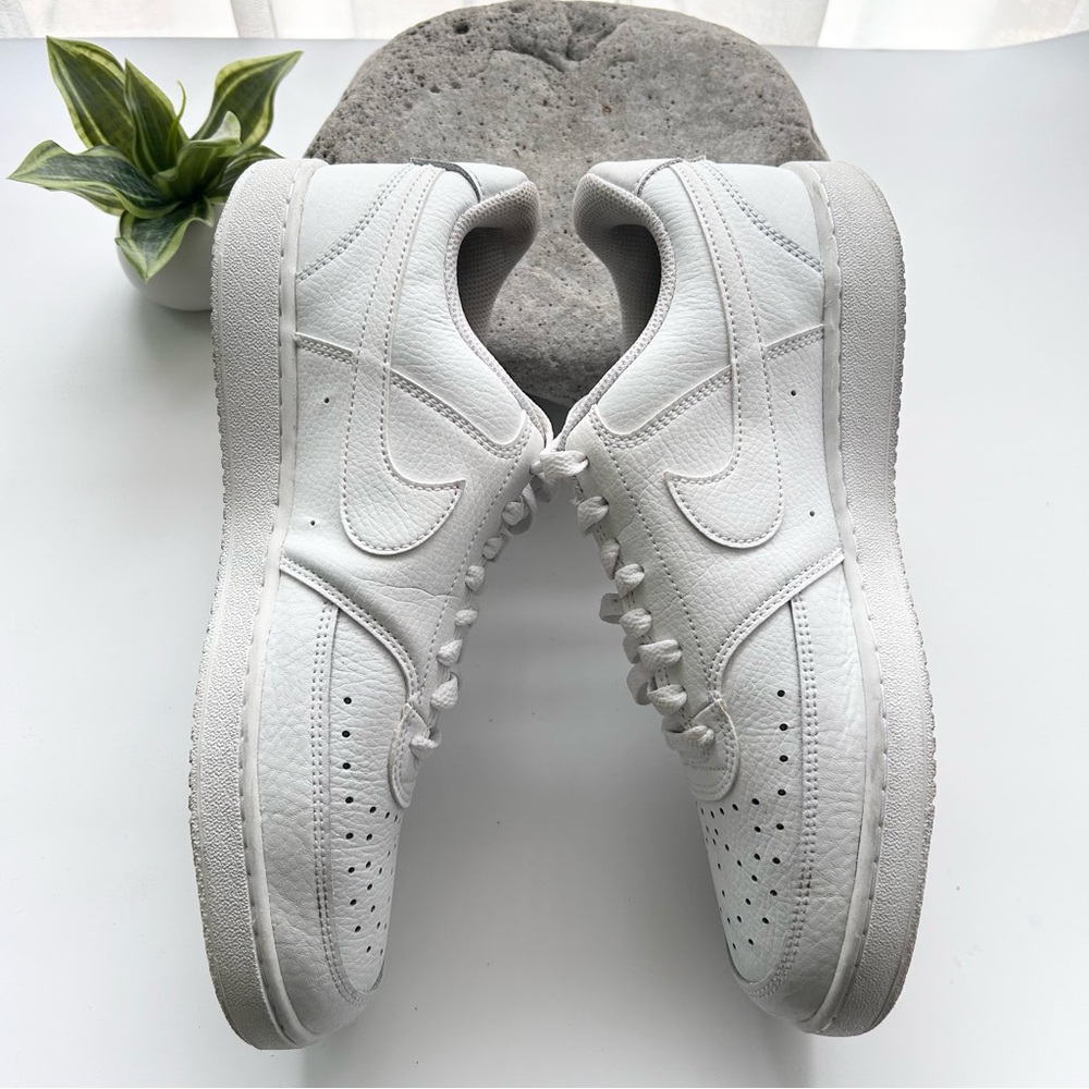*Used* Nike Unisex Court Vision Low Sneakers